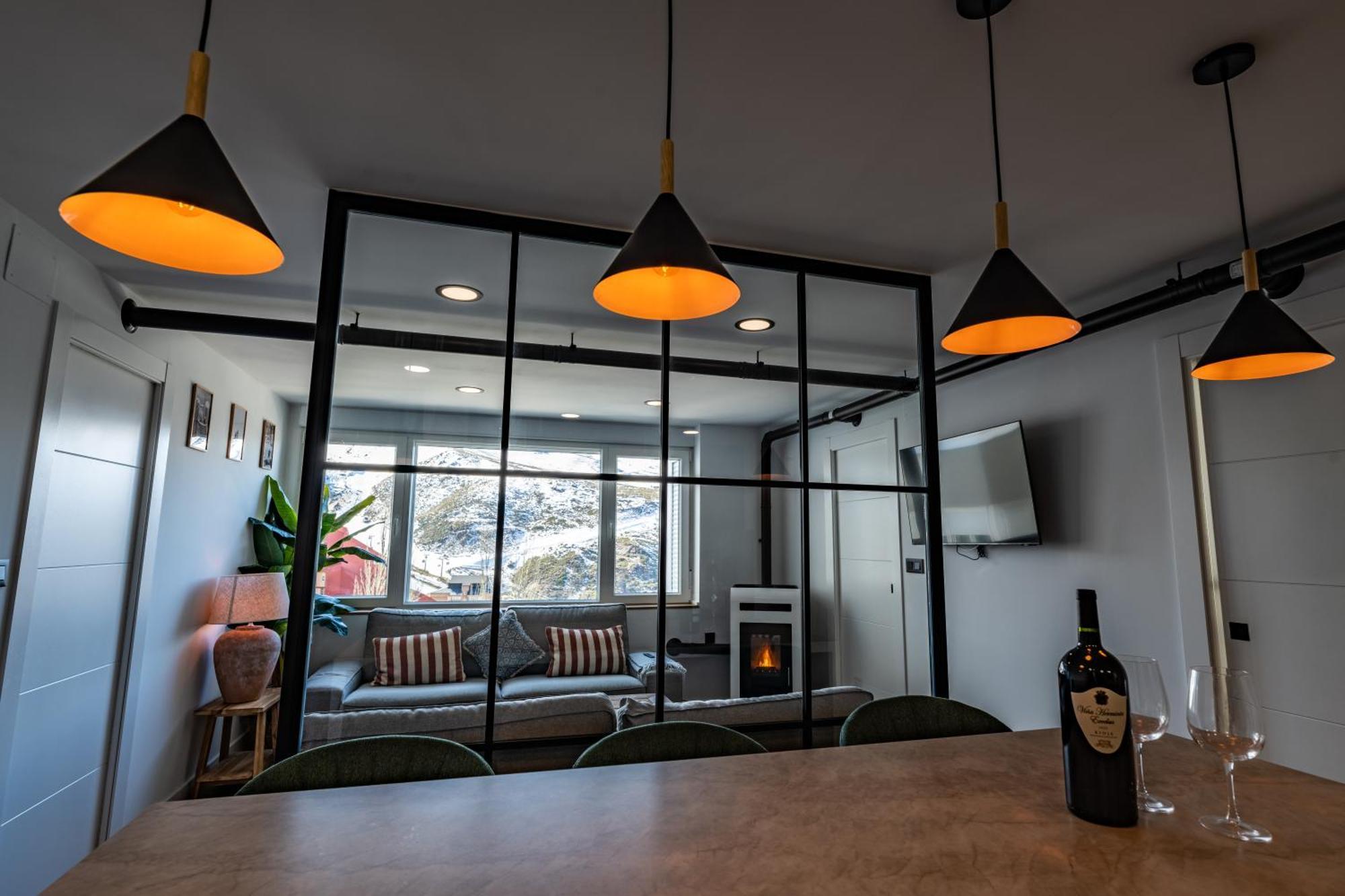 Luxury Refurnished Apartment With Private Parking Close To Ski Slopes Serra Nevada Exterior foto